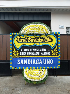 Papan Bunga Duka di Simanindo